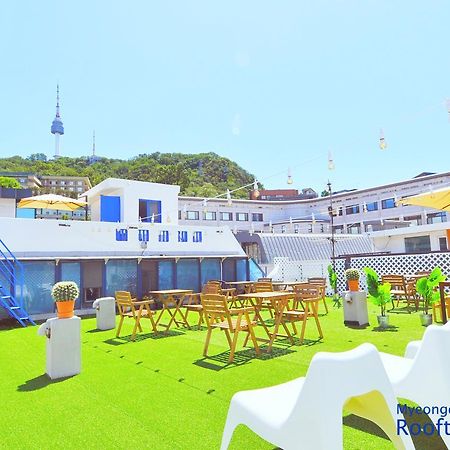 Myeongdong Rooftop Hostel Сеул Екстер'єр фото