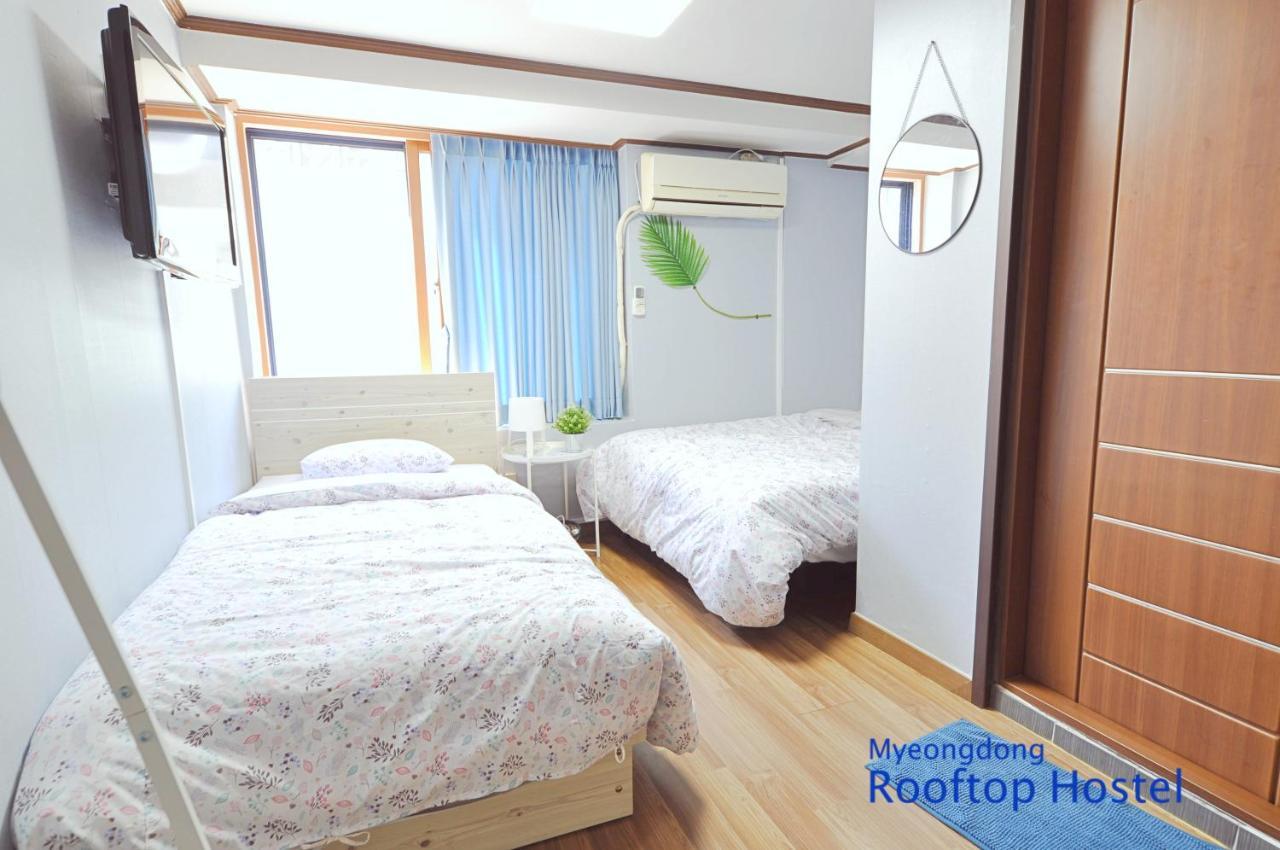 Myeongdong Rooftop Hostel Сеул Екстер'єр фото
