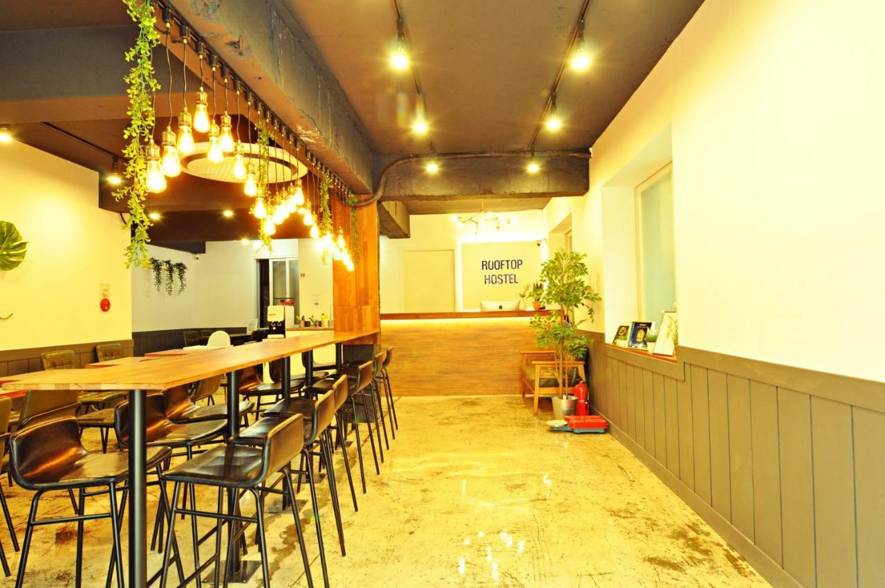 Myeongdong Rooftop Hostel Сеул Екстер'єр фото