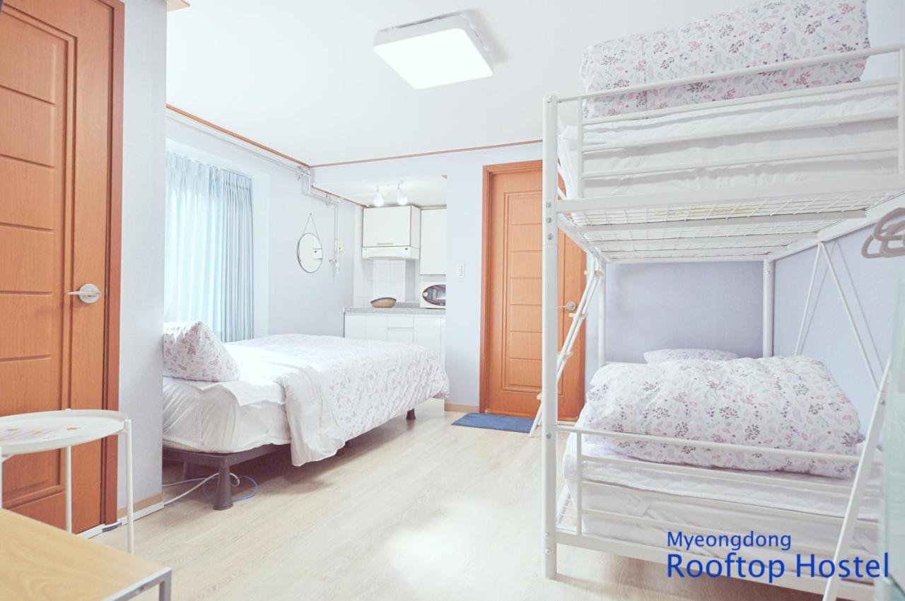 Myeongdong Rooftop Hostel Сеул Екстер'єр фото